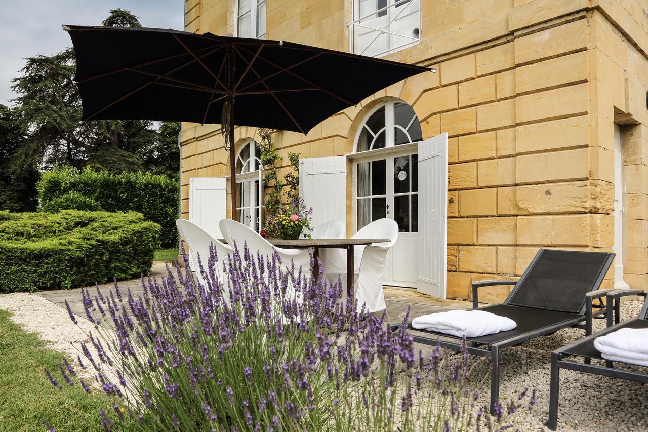 Château Les Merles et ses Villas Mouleydier Exterior foto